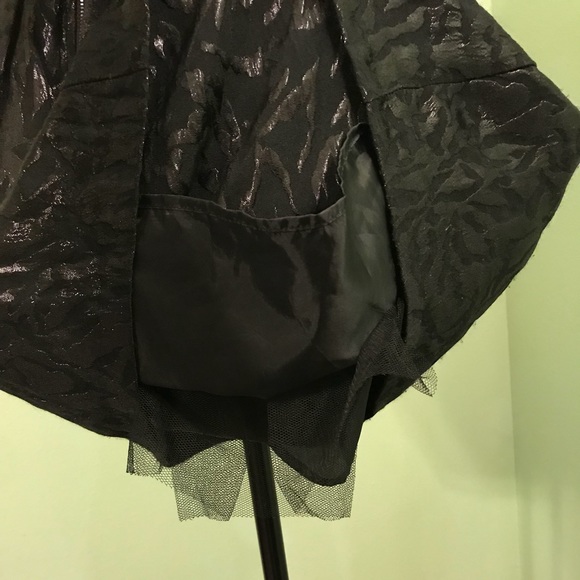 Cute black dress - Picture 4 of 8